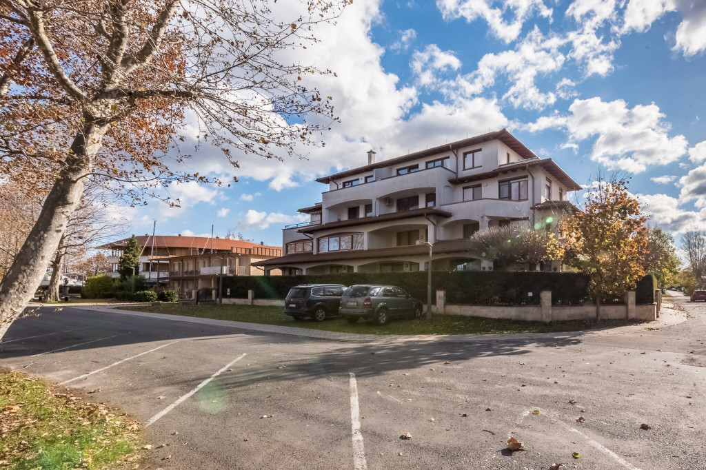 Lelle-Lídó Zsuzsanna Apartmann